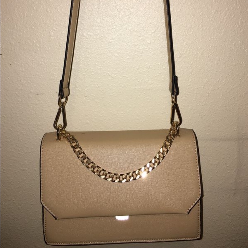 Tan Accordion Purse with Gold Hardware